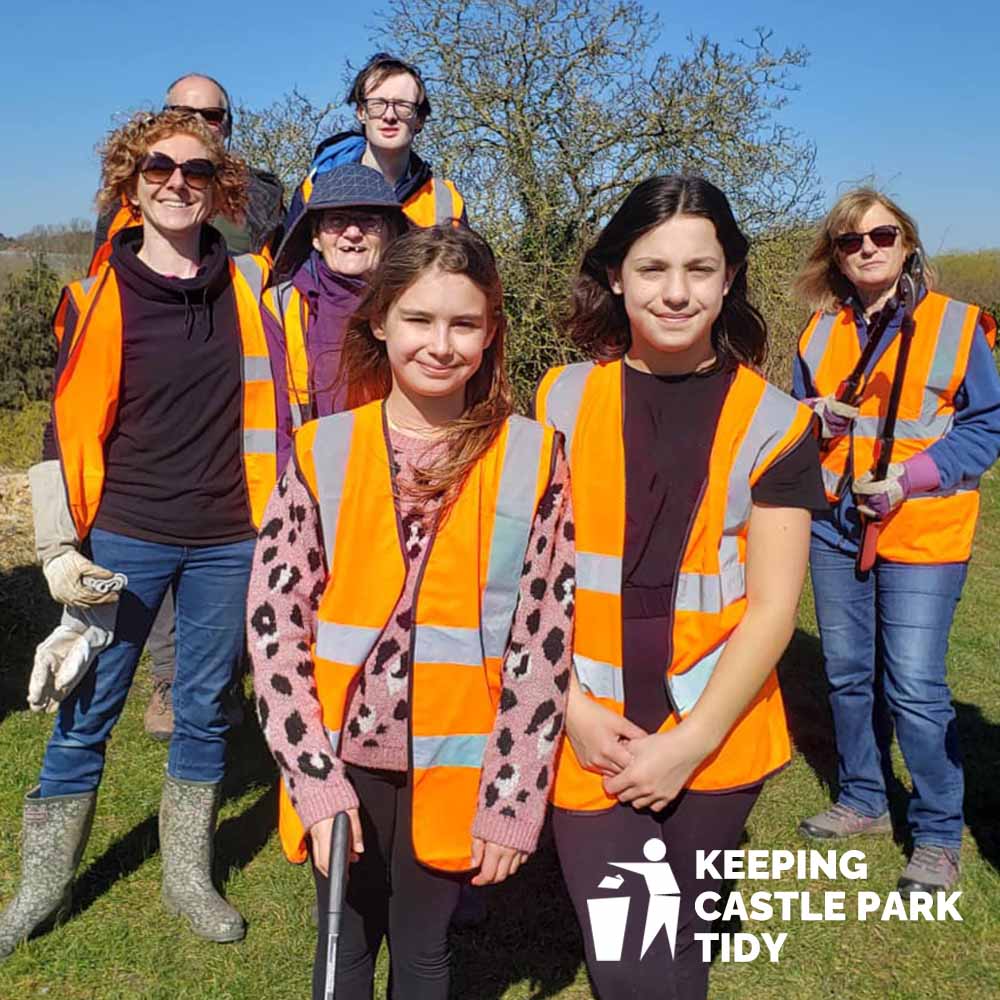A photo of the Litter Pick and Vegetation Clearance volunteers at Castle Park.