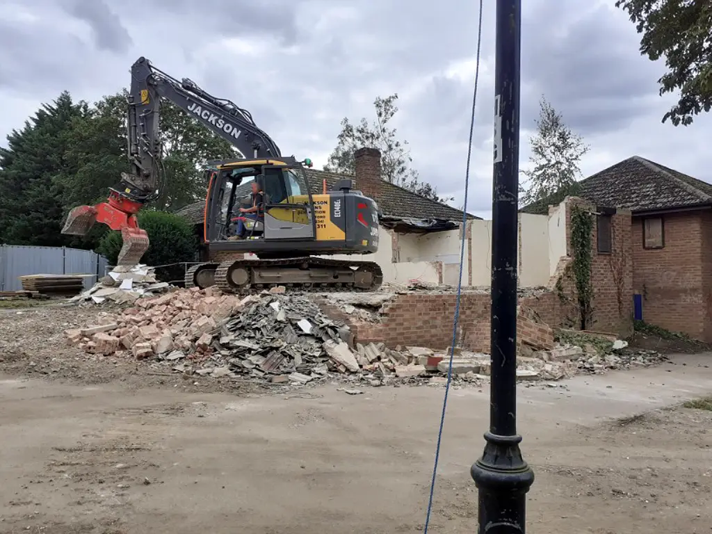 A photo of Demolition of the Elsie Barratt Room.